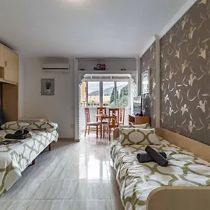 https://amplio-y-moderno-studio-en-benalmdena-para-disfrutar.hotelsinnerja.org